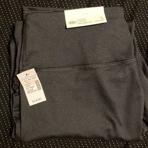 Black Maurice’s leggings size L NWT